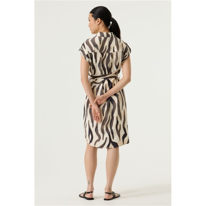 Garcia Jurk Tijger print Q260088 Turtledove 2 Bruin Garcia Jurk Tijger print Q260088 Turtledove 2 Bruin